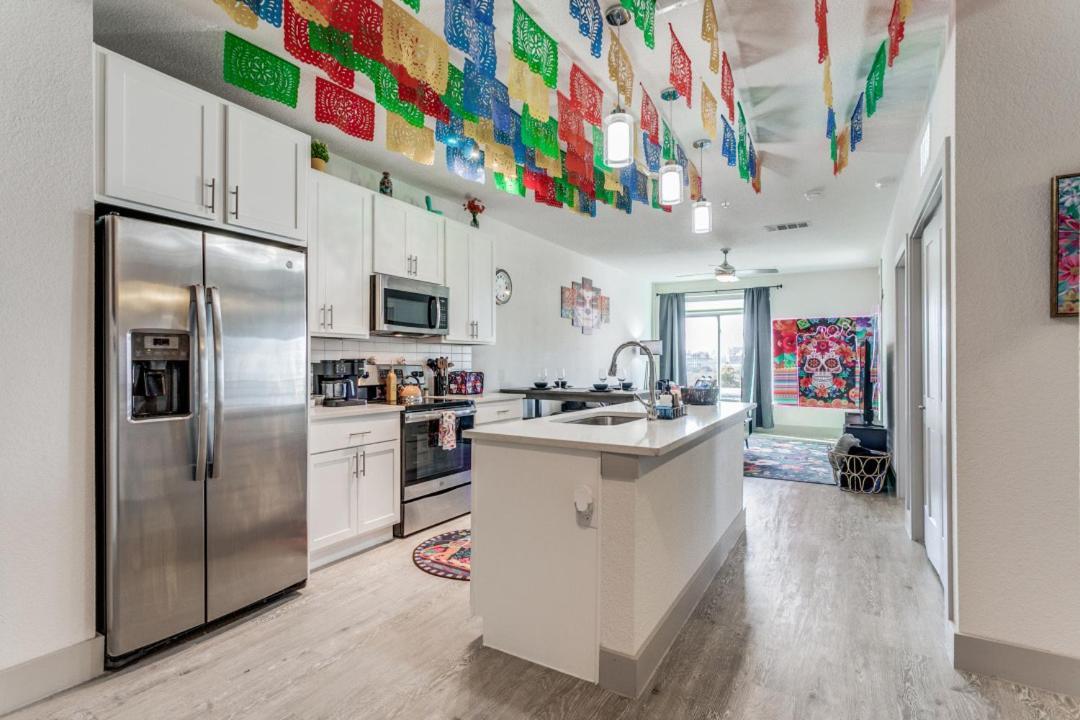 Viva Fiesta Condo On San Antonio Riverwalk Eksteriør billede