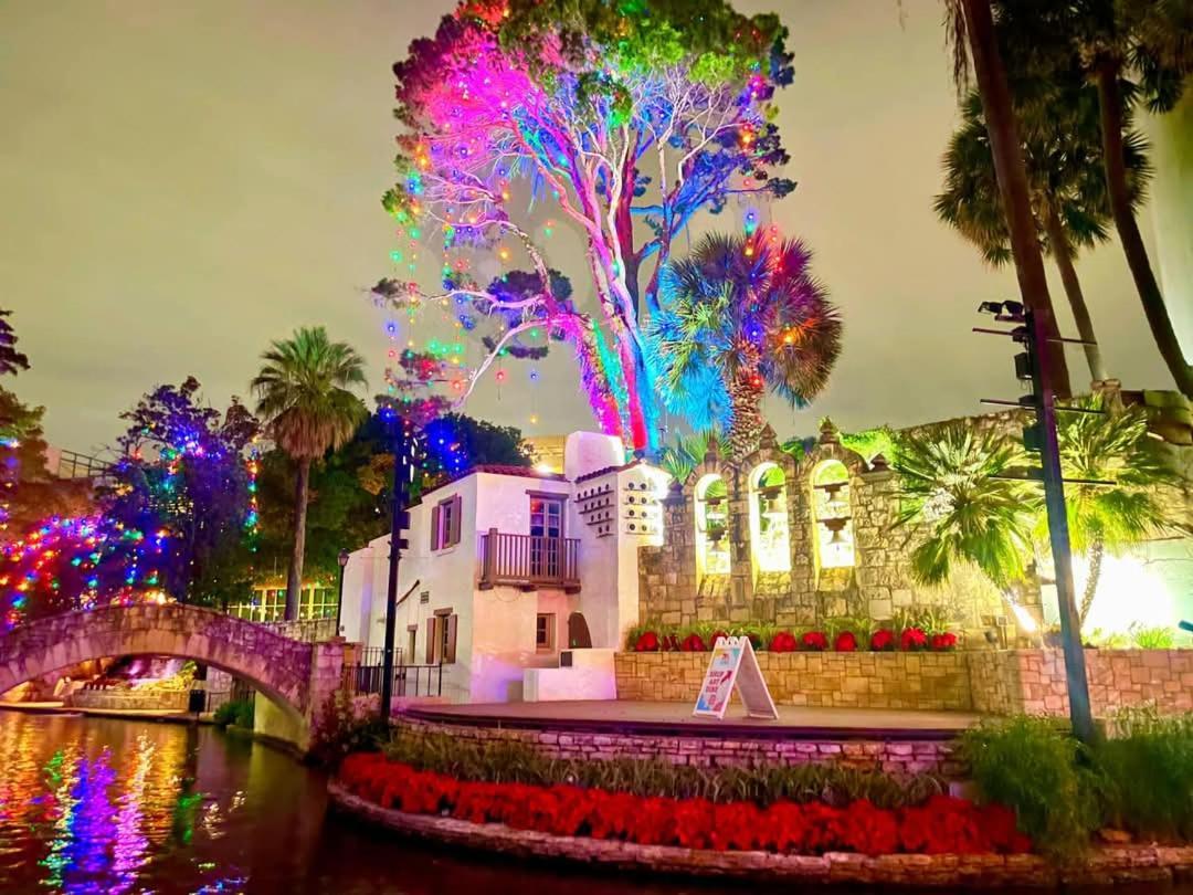 Viva Fiesta Condo On San Antonio Riverwalk Eksteriør billede